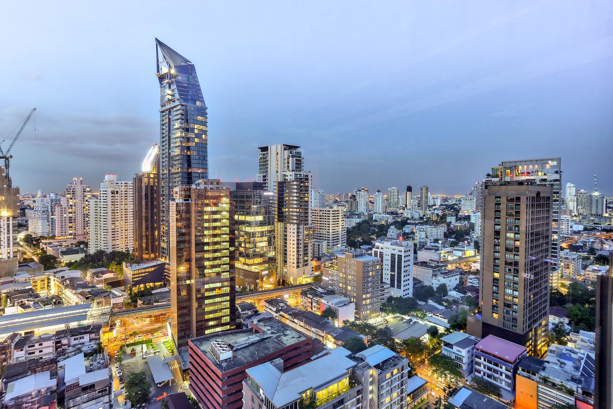 Hotel Hilton Sukhumvit Bangkok Zewnętrze zdjęcie